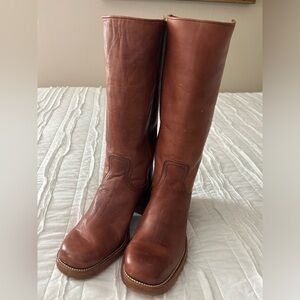 FRYE CAMPUS 14L women’s boots size 8